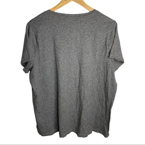 Madewell v neck  2XL t shirt - Picture 3 of 5